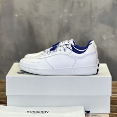 Burberry Sneakers